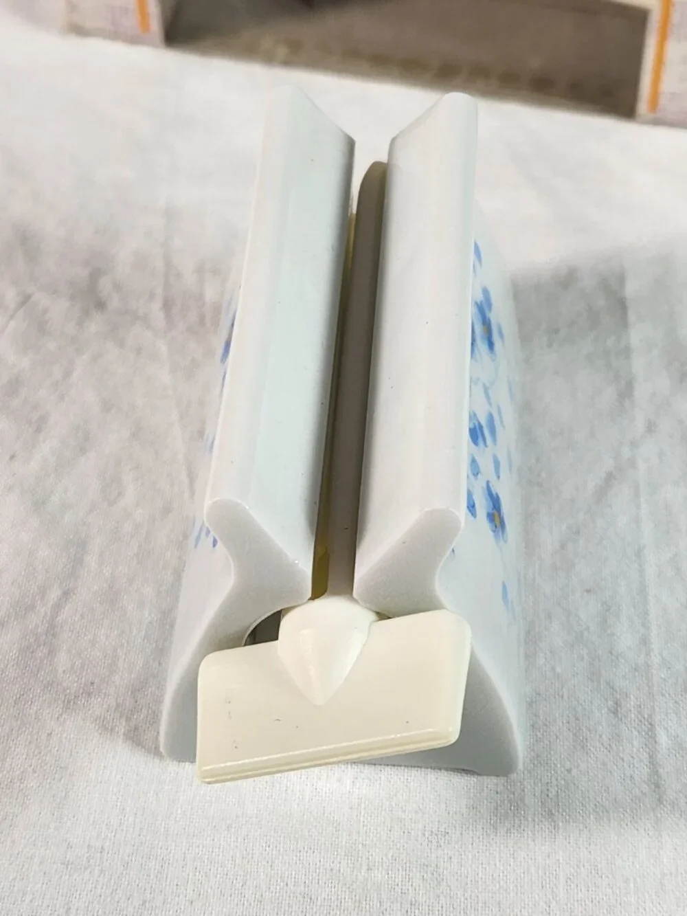 Vintage Porcelain Toothpaste Squeeze with the Turn Floral West Germany NEW NOS
